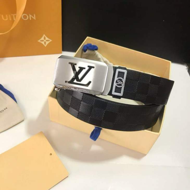Picture of Louis Vuitton Belts _SKUfw240288241fw